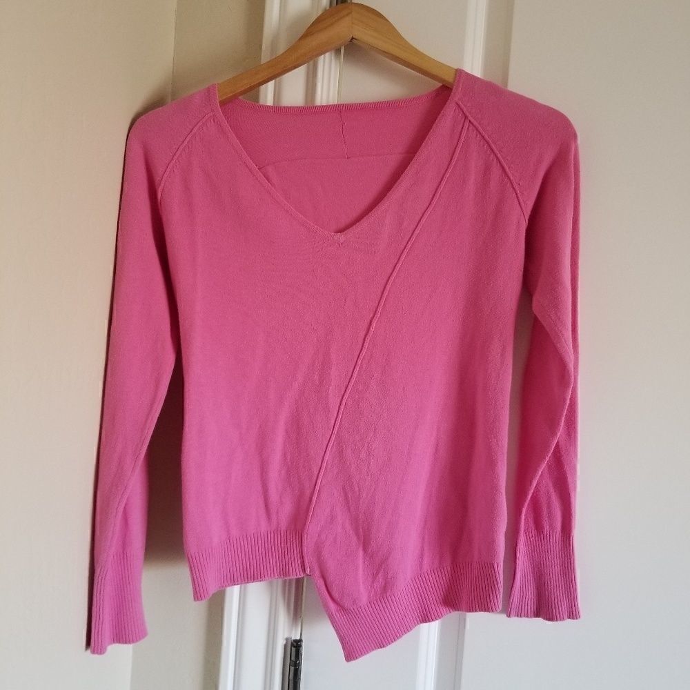 Cropped cute sweater 